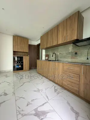 5chbre Villa dans Cocody à Louer