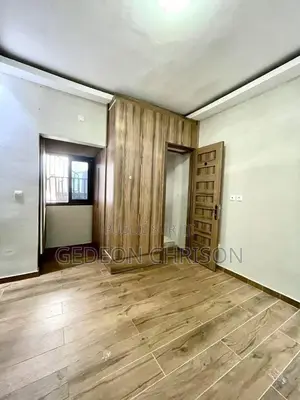 7chbre Villa dans Cocody à Louer