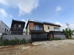 7chbre Duplex dans Grâces Immobilier, Bingerville à Louer
