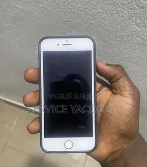 Nouveau Apple iPhone 7 32 GB Gris