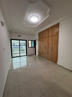 2chbre Appartement dans Klay'Services, Cocody à Louer