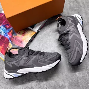 Louis Vuitton Runner Tatic