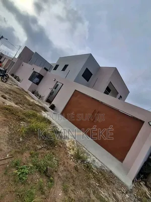 4chbre Duplex dans Grâces Immobilier, Bingerville à Louer