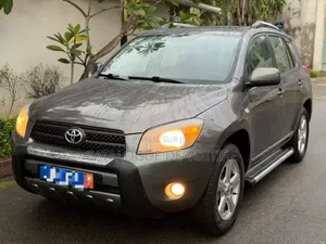Toyota RAV4 2007 Rouge