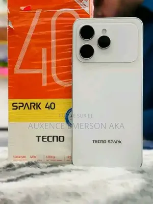 Nouveau Tecno Spark 40 128 GB Blanc