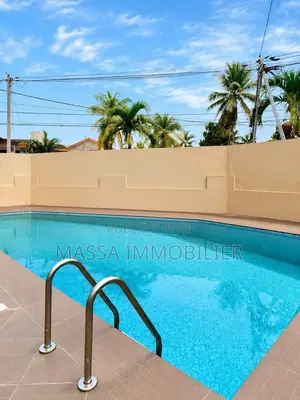 3chbre Appartement dans Massa Immobilier, Deux Plateaux à Louer