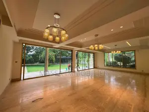 9chbre Villa dans Massa Immobilier, Cocody à Louer