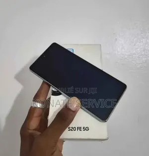 Nouveau Samsung Galaxy A20 64 GB Bleu