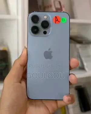 Nouveau Apple iPhone 13 128 GB Blanc