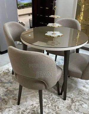 Table À Manger