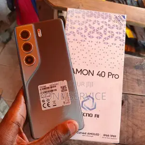 Nouveau Tecno Camon 40 256 GB Gris