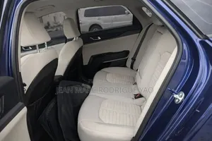 Kia Sedona 2023 Bleu