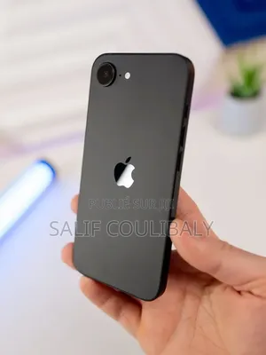 Nouveau Apple iPhone 16e 256 GB Autre