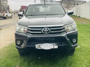 Toyota Hilux Revo Double Cab Deisel 2.4 AWD 2018 Noir