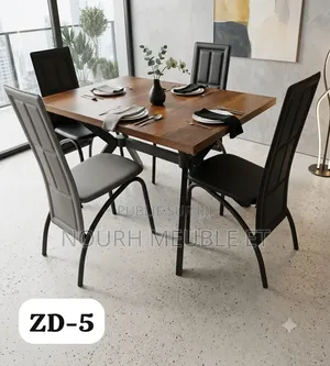 Table À Manger Avec 4 Chaises