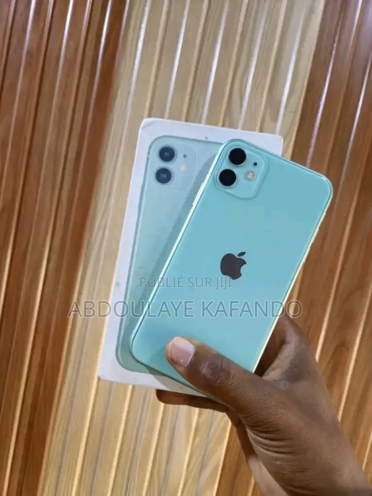 Nouveau Apple iPhone 11 128 GB Violet