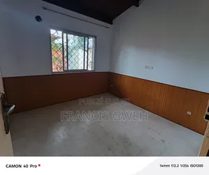 5chbre Villa dans Francis Gweh, Cocody à Louer