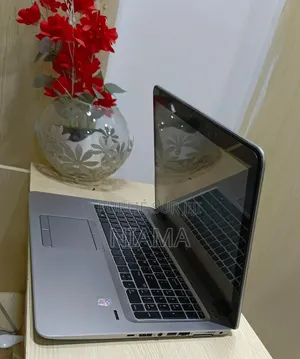 Nouveau HP EliteBook 850 G3 8GB Intel Core i5 SSD 256GB