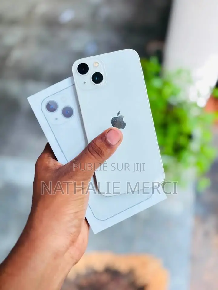 Nouveau Apple iPhone 13 256 GB Blanc