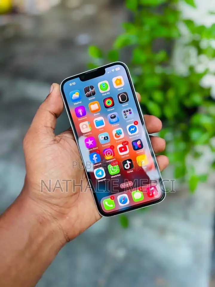 Nouveau Apple iPhone 13 256 GB Blanc