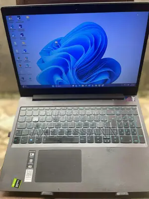 Ordinateur portable Lenovo Autre 32GB Intel Core i5 HDD+SSD 1T