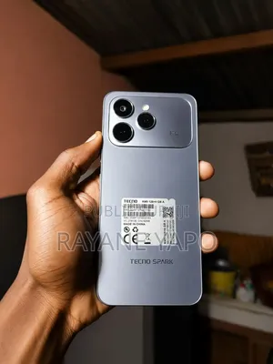 Nouveau Tecno Spark 40 128 GB Gris
