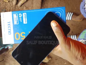 Nouveau Tecno Spark 50 128 GB Bleu