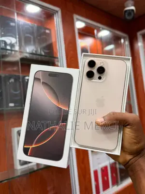 Nouveau Apple iPhone 16 Pro Max 256 GB Argenté