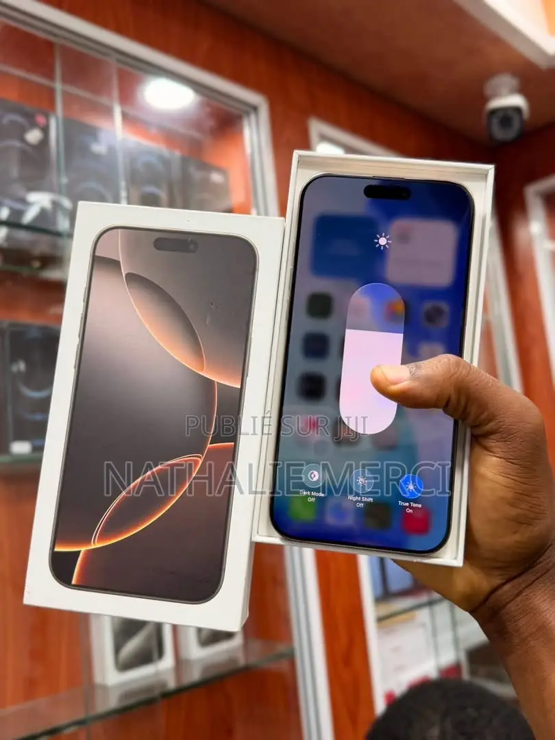 Nouveau Apple iPhone 16 Pro Max 256 GB Argenté