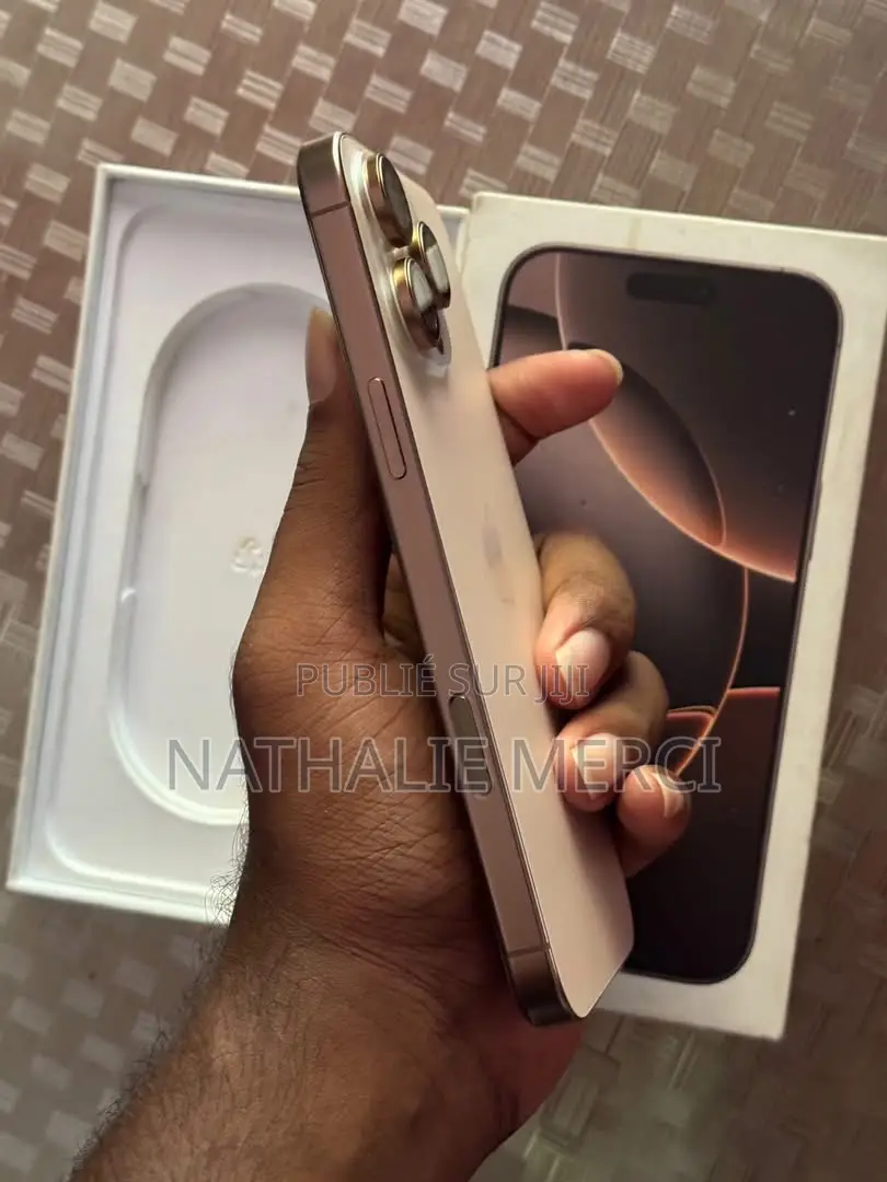 Nouveau Apple iPhone 16 Pro Max 512 GB Gris