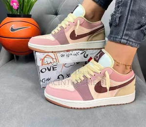 Jordan1 Et Sb Authentique Original Qualité Irréprochable