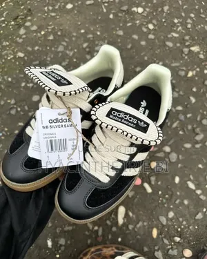 Adidas Samba Wales Bonner Pointures : 37 À 45 Prix : 20.000 F