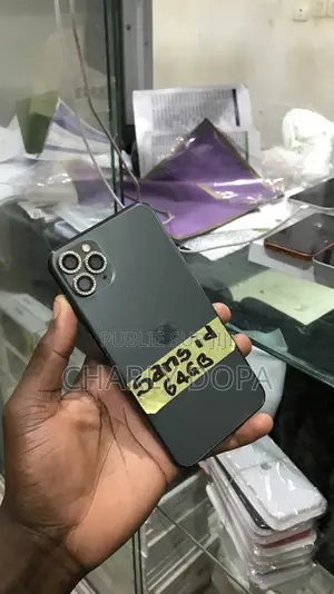 Apple iPhone 11 Pro Max 64 GB Vert