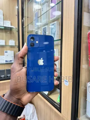 Apple iPhone 12 64 GB Bleu