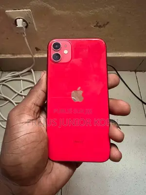 Apple iPhone 11 64 GB Rouge