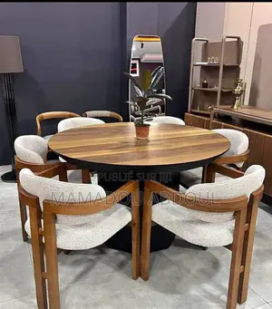 Table À Manger