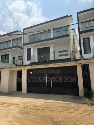 Meublé 6chbre Duplex dans Ismaël Coulibaly, Cocody à Vendre