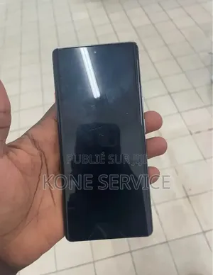 Nouveau Tecno Camon 40 Pro 5G 256 GB Noir