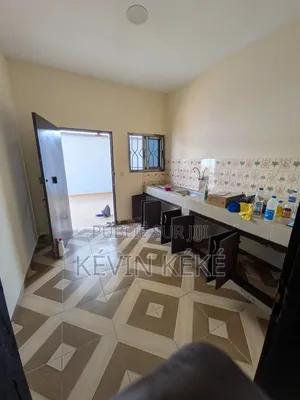 4chbre Villa dans Grâces Immobilier, Bingerville à Louer