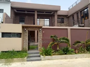 Meublé 6chbre Villa dans Appartement Ideal, Cocody à Vendre