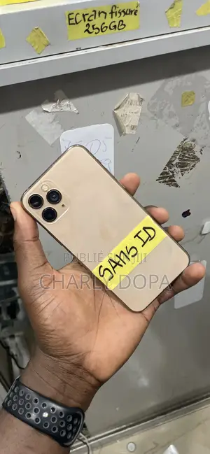 Apple iPhone 11 Pro 64 GB Doré
