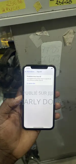 Apple iPhone 11 Pro 64 GB Doré