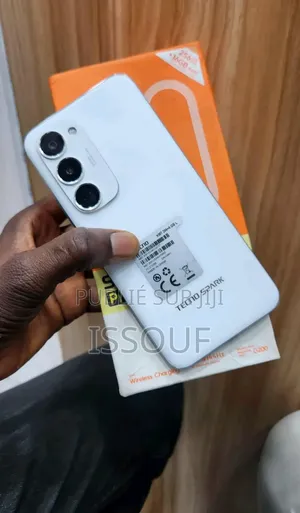 Nouveau Tecno Spark 40 Pro+ 256 GB Autre