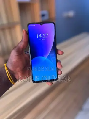 Infinix Hot 10 128 GB Noir