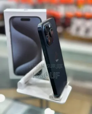 Nouveau Apple iPhone 15 Pro Max 512 GB Autre