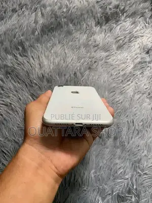 Nouveau Apple iPhone XR 128 GB Autre