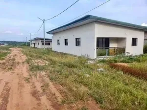3chbre Villa dans Bingerville à Vendre