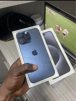 Nouveau Apple iPhone 15 Pro Max 512 GB Autre