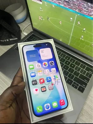 Nouveau Apple iPhone 15 Pro Max 512 GB Autre