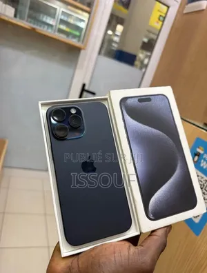 Nouveau Apple iPhone 15 Pro Max 512 GB Autre